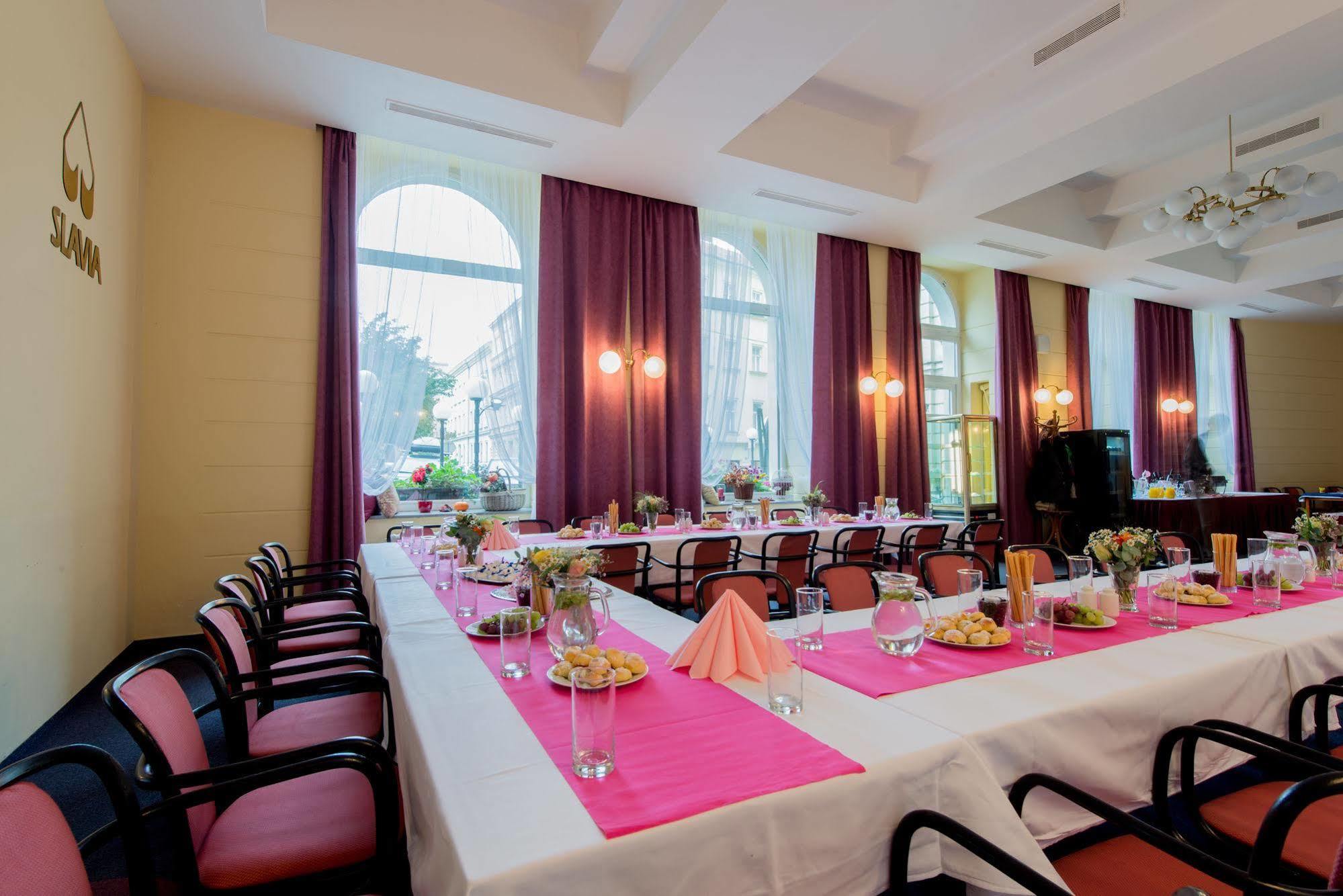 Hotel Slavia Brno Buitenkant foto