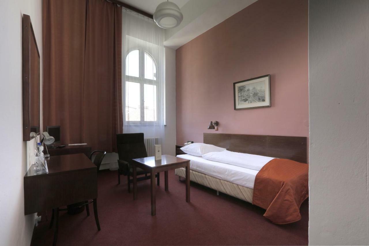 Hotel Slavia Brno Buitenkant foto
